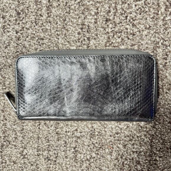 Michael Kors Pewter Snakeskin Leather Zip Around Clutch Wallet Silver - Picture 6 of 6